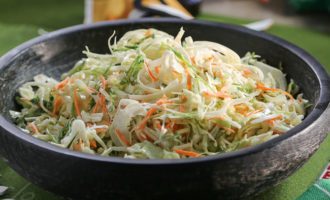 Острый капустный салат