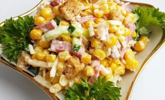 Салат с кукурузой
