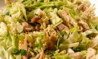 Легкий Китайский Салат с курицей