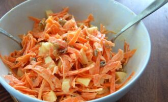 Салат из свежего имбиря и моркови