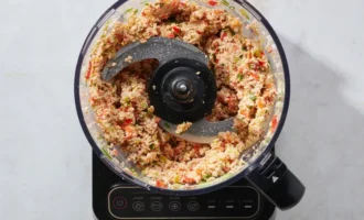 приготовленное мясо индейки