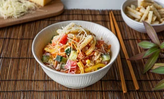 Салат из копченой курицы с корейской морковкой
