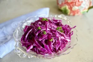 красный салат из капусты